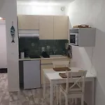 Le B - A 200 M De La