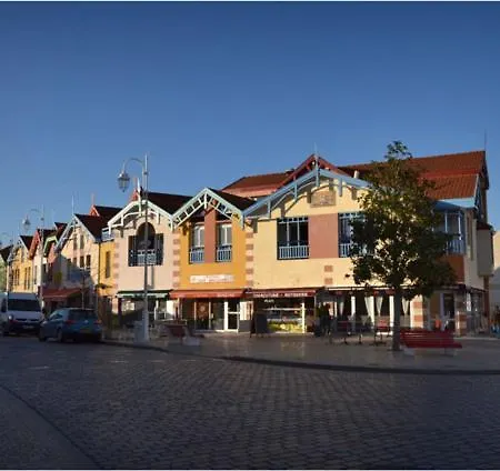 Le B - A 200 M De La דירה *