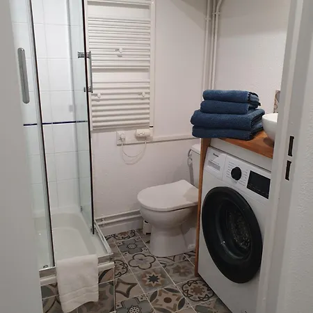 Le B - A 200 M De La דירה *